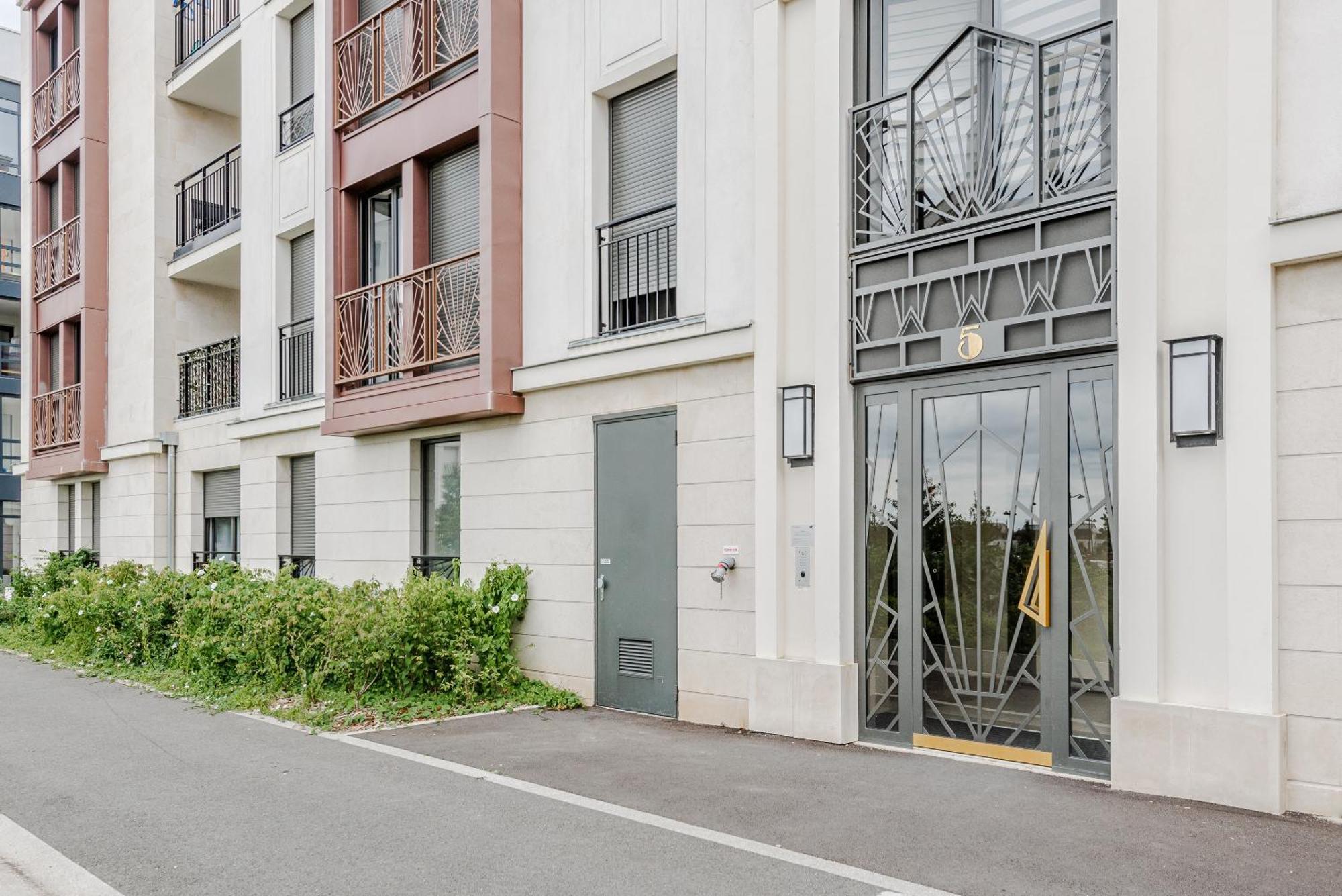 L'Eden - T2 Neuf Avec Loggia Et Parking Prive - Proche Rer A & Disneyland Chessy  Exteriör bild